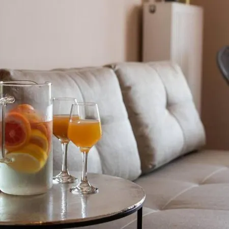 Casa Vardani Modern アパート *