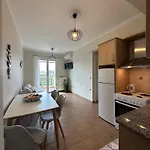 Casa Vardani Modern Apartment Lefkada City